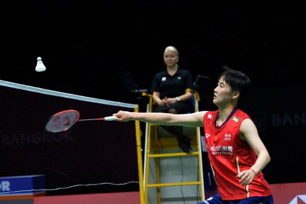 相比其他球 相比其他球