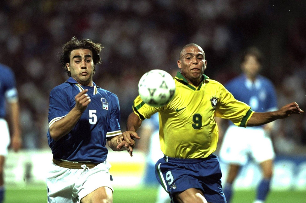 相比之下 相比之下