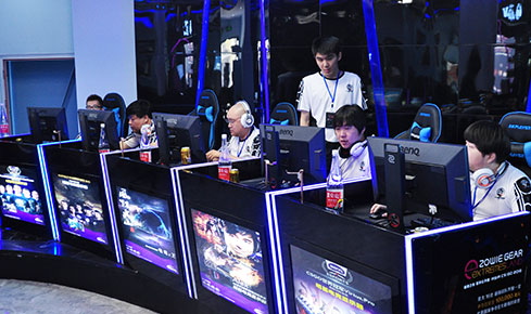 多个国际赛 多个国际赛