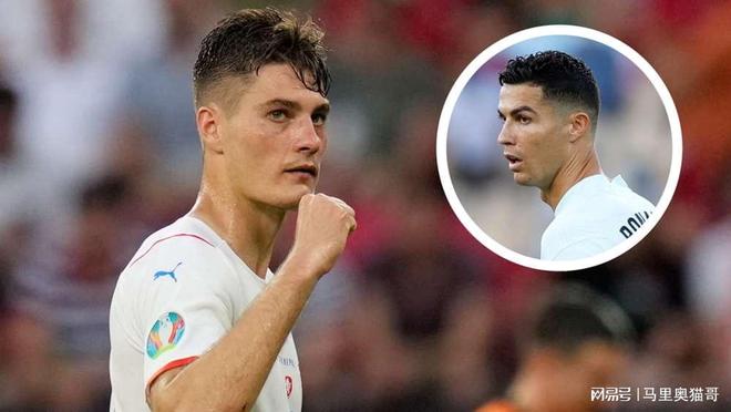 球员背后的 球员背后的