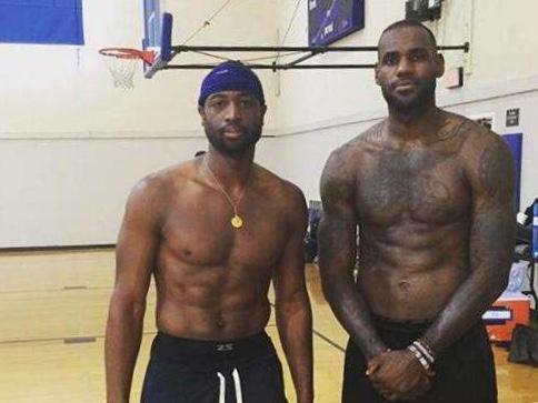 外线牵制 外线牵制