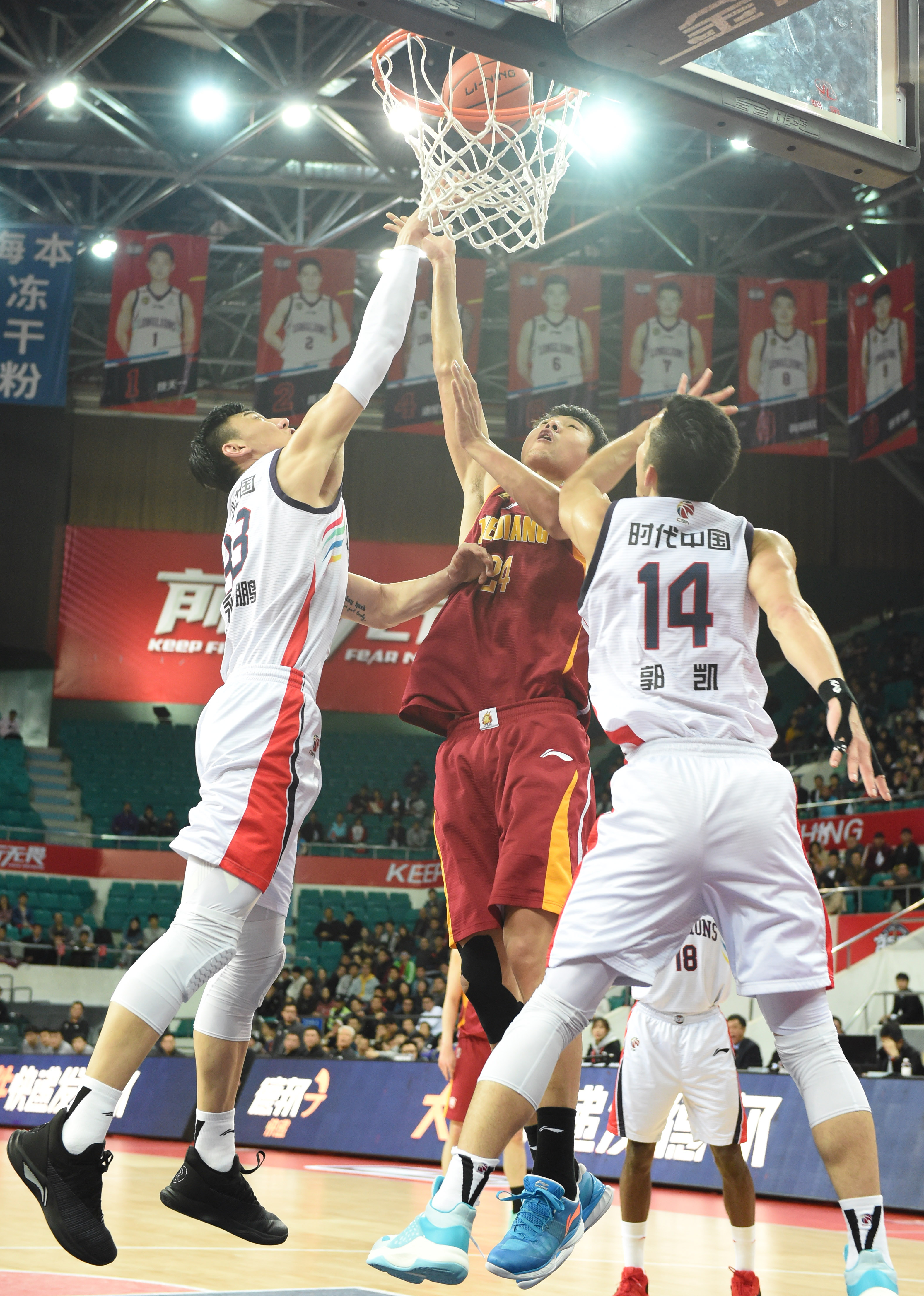 背后是对位 背后是对位