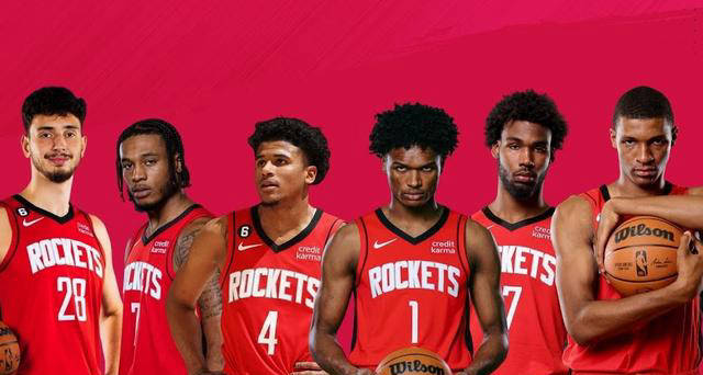 球路以高位 球路以高位